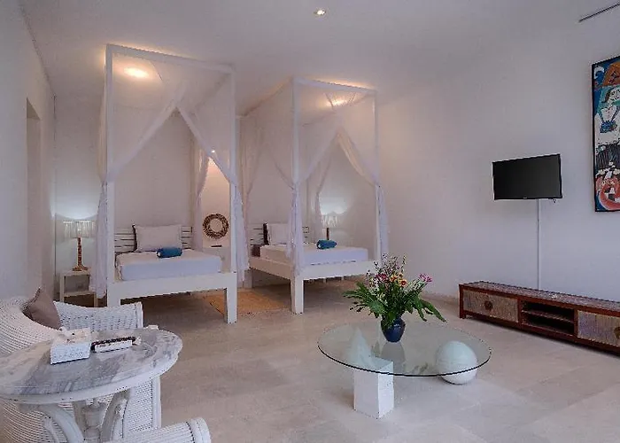 Hotel Kutus Kutus *