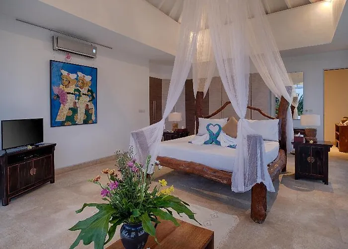 Kutus Kutus Hotel *